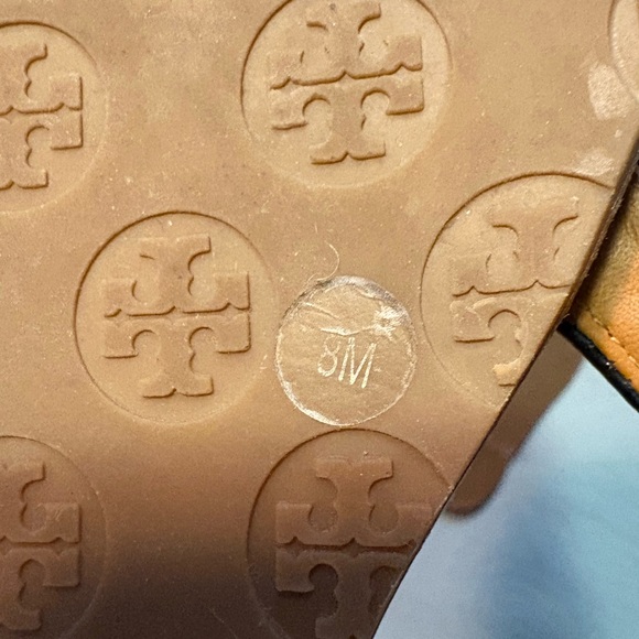 Tory Burch Thor's Patton leather sandal Women's Black and Tan Sandals - Picture 4 of 5